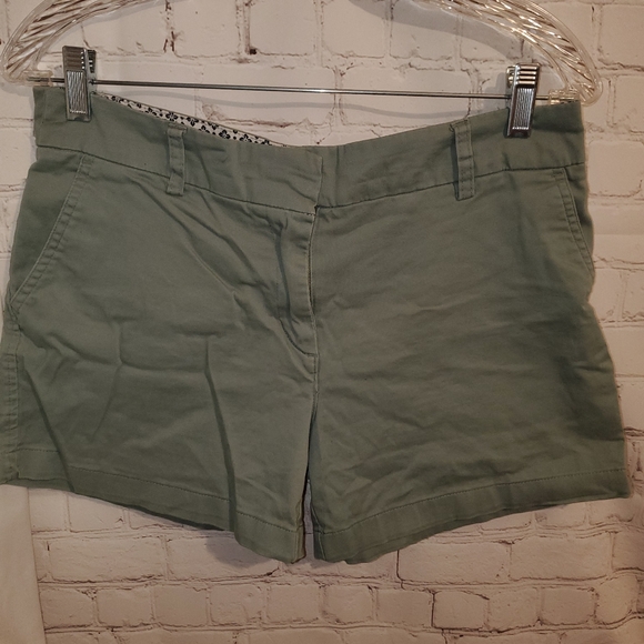 Cambridge Dry Goods Shorts Green sz 6